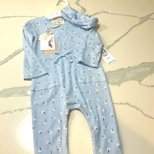 NWT Jessica Simpson Luxe Collection 2 piece infant set